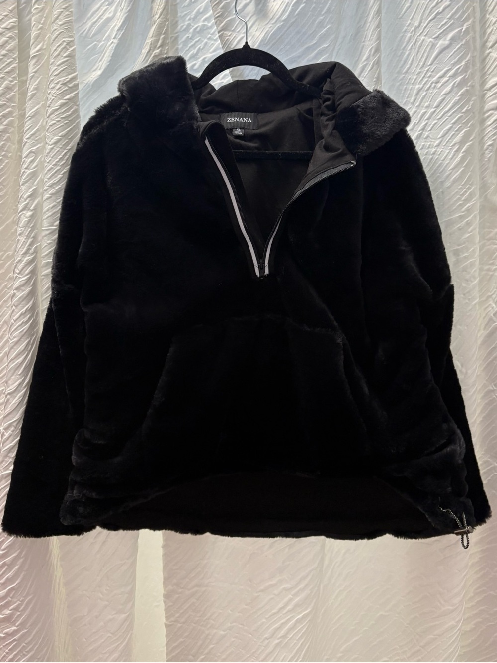 Zenana Outfitters Black Plush Hooded Teddy Pullover
